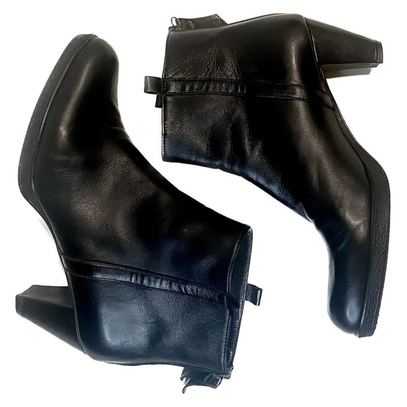 Mint Stuart Weitzman Black Leather Boots Size 6 M - Picture 8 of 14